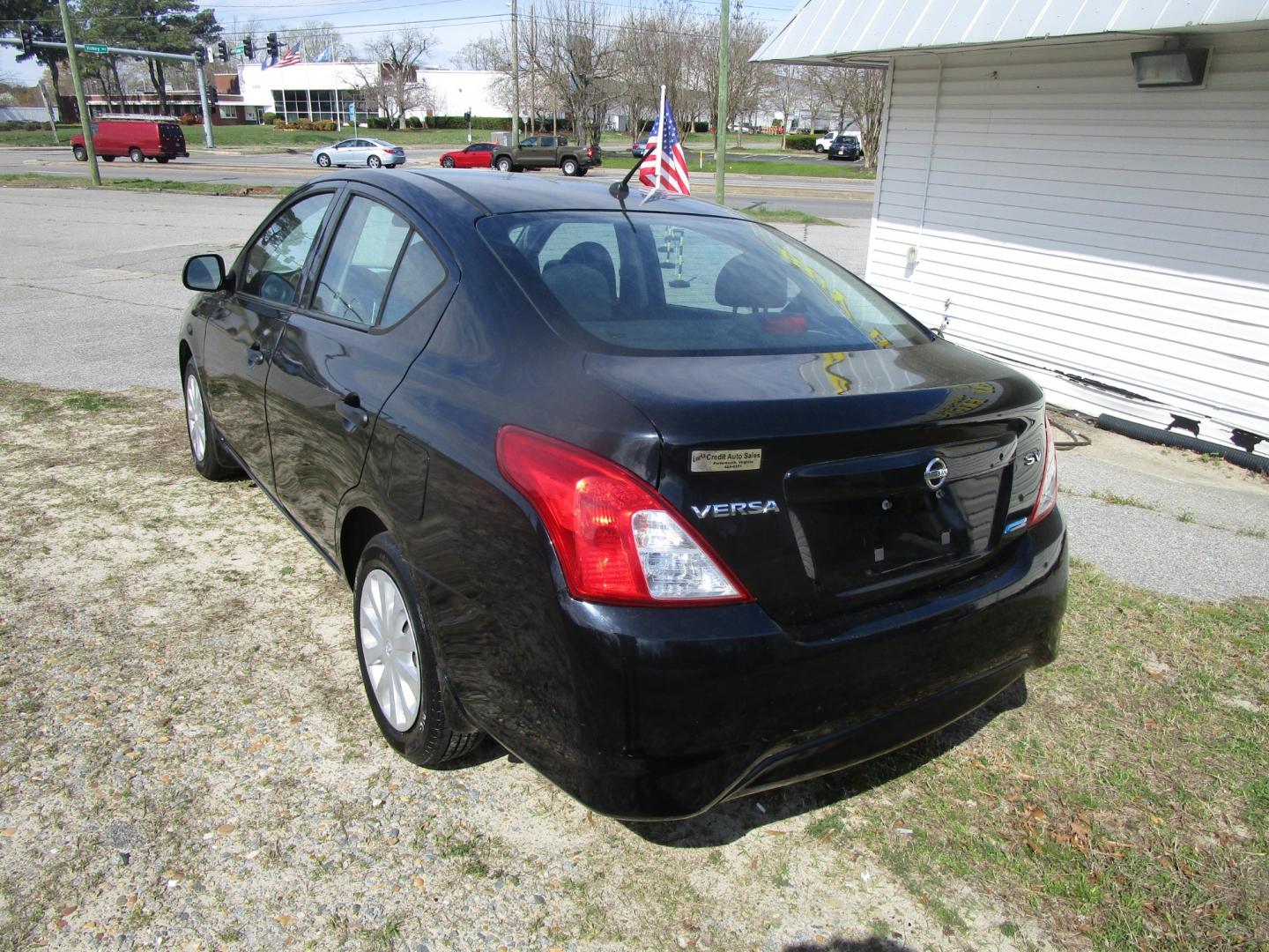 2015 Black Nissan Versa (3N1CN7AP6FL) , Manual transmission, located at 2553 Airline Blvd, Portsmouth, VA, 23701, (757) 488-8331, 36.813889, -76.357597 - Down Payment: $599 Weekly Payment: $85 APR: 23.9% Repayment Terms: 42 Months ***CALL ELIZABETH SMITH - DIRECTOR OF MARKETING @ 757-488-8331 TO SCHEDULE YOUR APPOINTMENT TODAY AND GET PRE-APPROVED RIGHT OVER THE PHONE*** - Photo#7